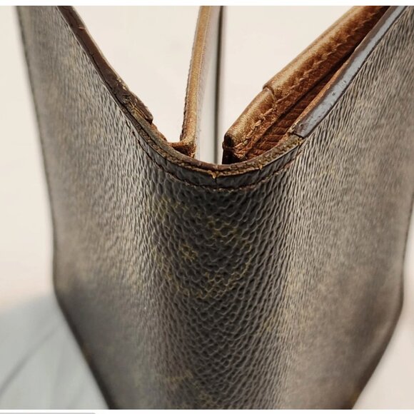 Authentic Louis Vuitton Brown Monogram ID Card Case - Picture 13 of 16